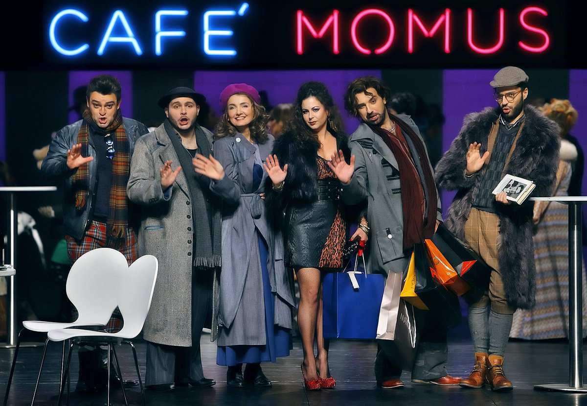 Gestern haben wir Premiere von Puccinis „La Bohème“ gefeiert! Die zweite Aufführung findet am 6. Januar statt!