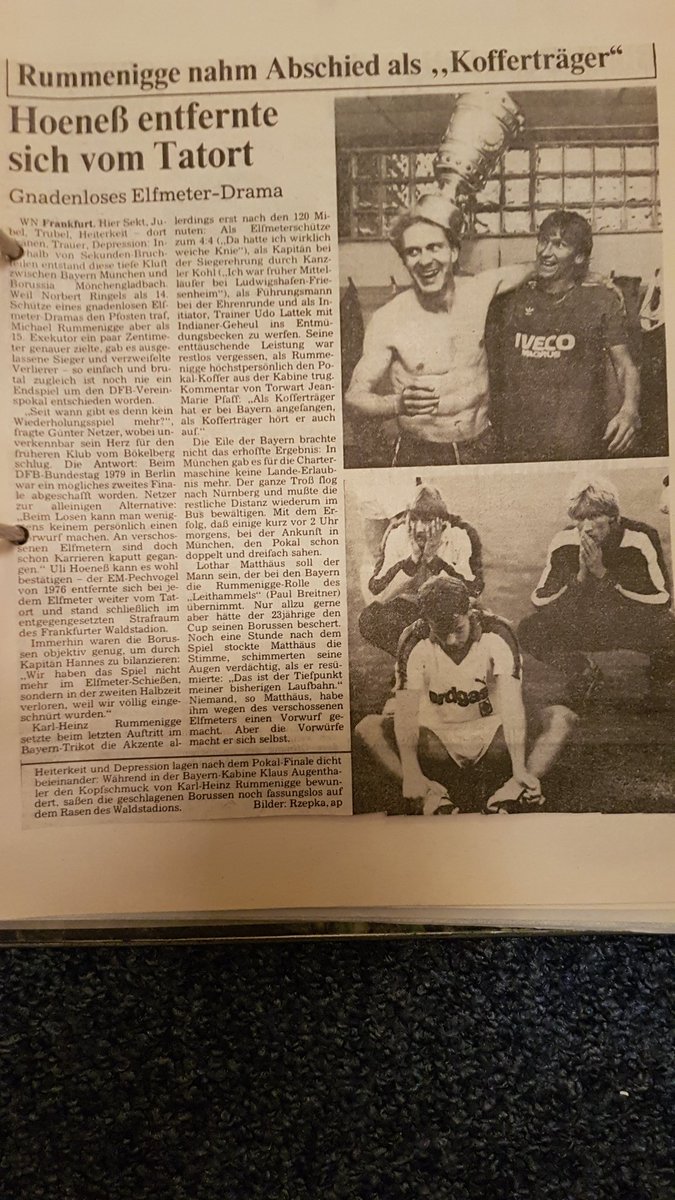 spiekerJ1's tweet photo. Jetzt etwas Nostalgie für die Gladbacher @Peter_Ahrens und @MLukanz und die Bayern @der711er @gemuellert @kfdreizehn @breitnigge #retrokick https://t.co/K20eIXzCIj