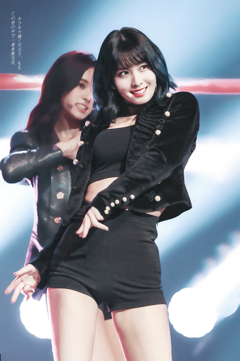 twonces's tweet photo. °:･ﾟhirai momo °:･ﾟ https://t.co/2EHkzBMG7d