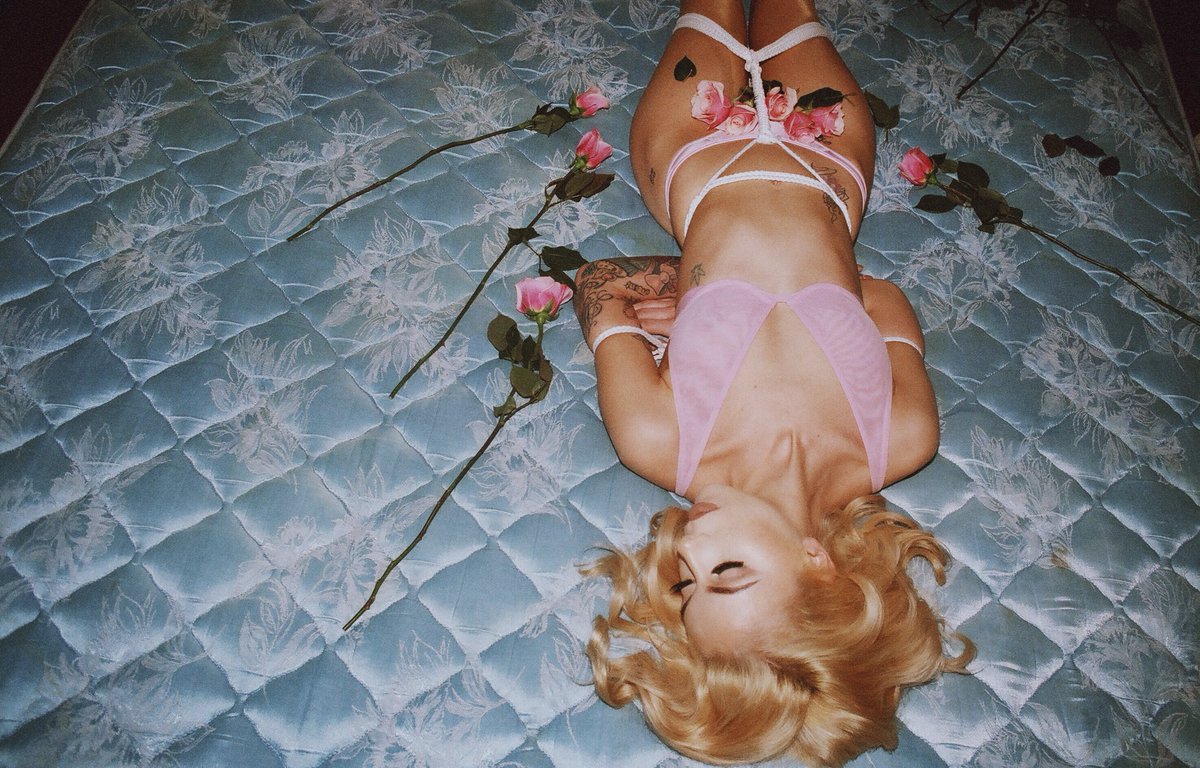 L1LDebbie's tweet photo. https://t.co/r6j1vkDwiN
