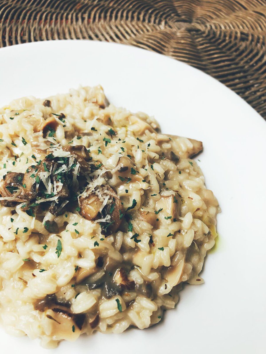 limmyyyyy's tweet photo. @GordonRamsay Please rate our mushroom risotto it was inspired by the dishes on MASTERCHEF!!!! https://t.co/Pl39zMQTcX