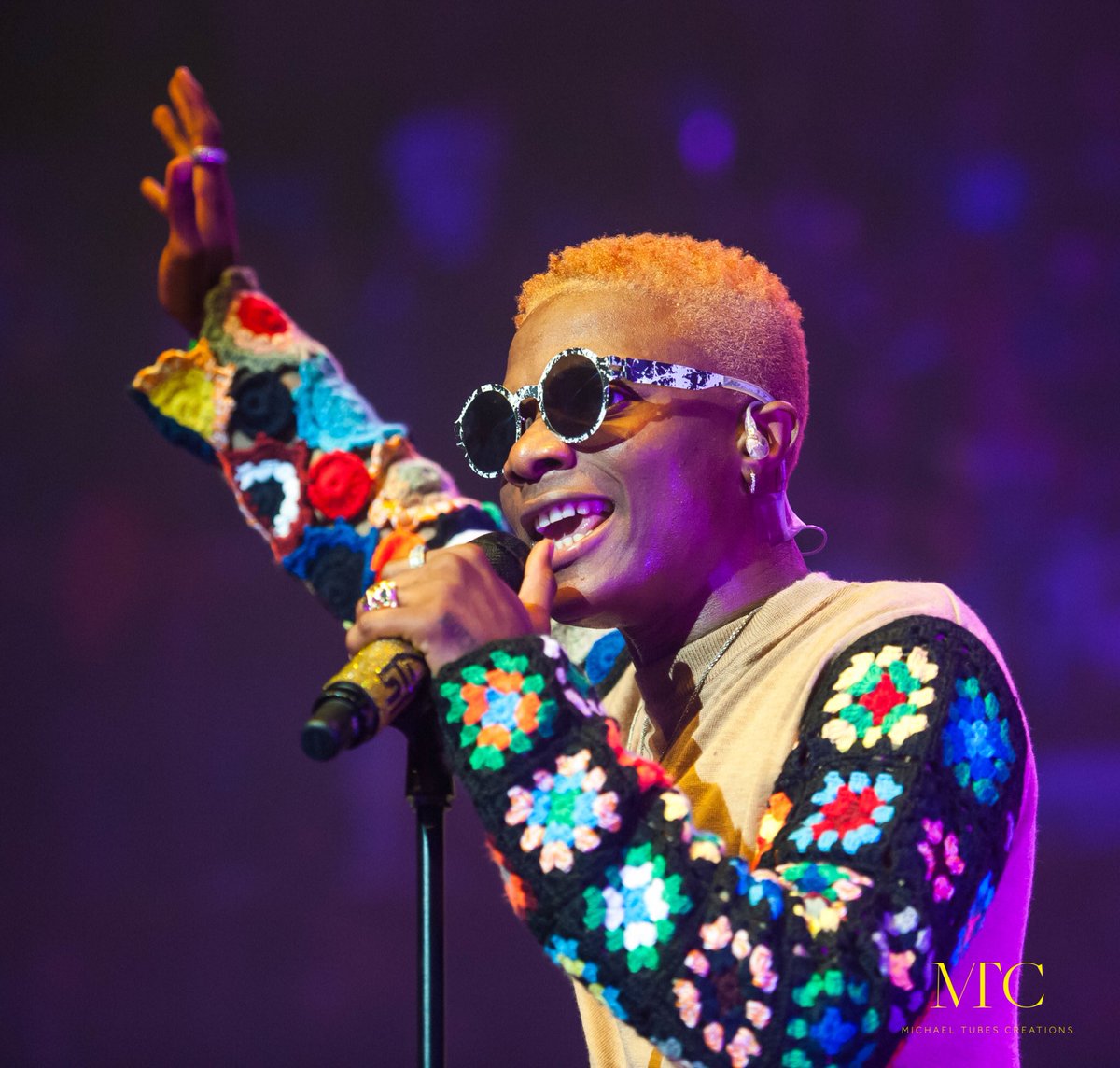 Wizkid became the first male African artist to sell out the Royal Albert Hall in London as the sole headliner. He joins Mariam Makeba (1967) as the only African artists to achieve this.