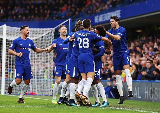 koduaAlex's tweet image. "@CesarAzpi: Great way to finish the year! 🔵 #cfc https://t.co/ecMIgGqVgR" its always good to see the team like this....God bless us al