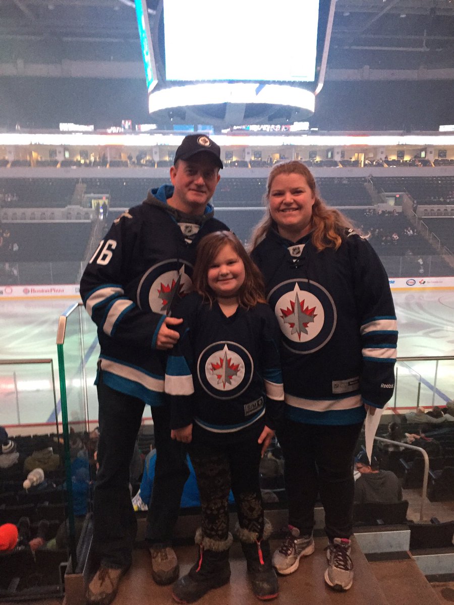 MrsDaeninck's tweet photo. #GoMooseGo https://t.co/aLQjEdr5Pp