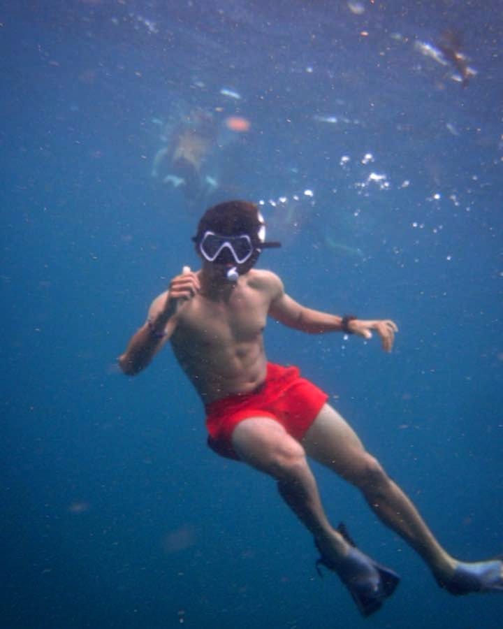 dirgatamaputra's tweet photo. Nikmat mana lagi yg kau dustakan? #IbnuJamil #favehunk #crush #loveable https://t.co/y5sxa1gtff