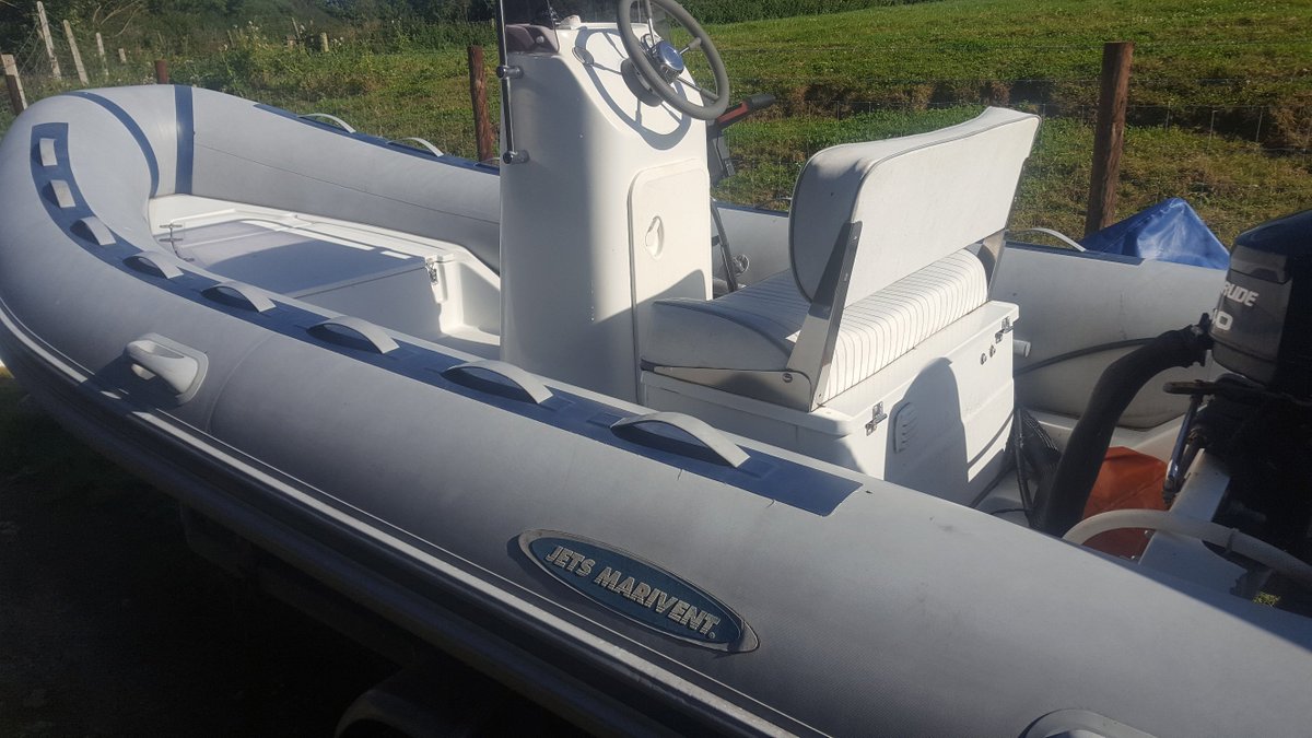 Evotekmarine's tweet photo. From #Boat #Painting to #Restoration we have the staff and the experience to take on all jobs #Cornwall #UK email info@classicseagulls.co.uk #boating #cornwallhour #devonhour #shipwrights #antifoul #signwriting #cleaning #brokerage #repowers #electrical #rigging #classic https://t.co/p6YrjLsWMT