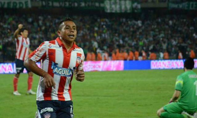 Somos_Junior's tweet photo. 100% Confirmado: Vladimir Hernandez regresa a Junior y se convierte en el primer refuerzo para el 2018 se realizara exámenes médicos la próxima semana y sera presentado. https://t.co/p7zKpQRMru