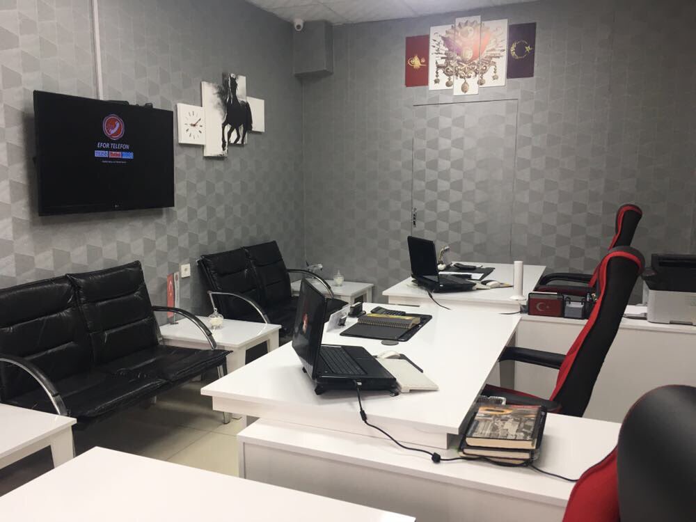 efortelefonn's tweet photo. Tadilatımız bitti #yeniyılda 
Firmamız yeni yüzüyle 
Daha kurumsal işlemlerle
Siz müşterilerizin hizmetindedir #telesis #karel #multitek #türktelekom #yetkilisatıcı #teknikservis https://t.co/FAiNc0bCY4