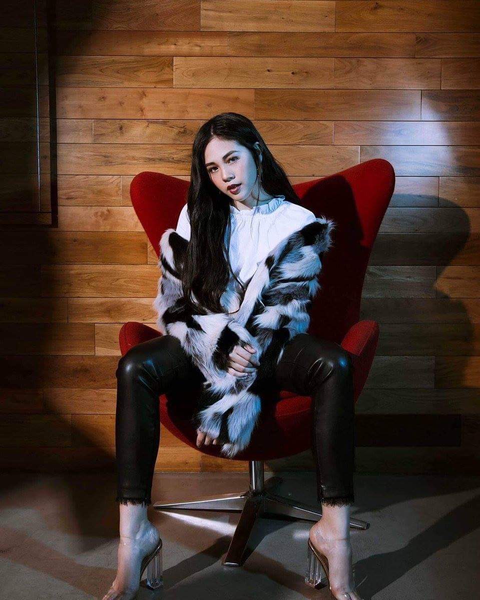 JLastersCavite's tweet photo. Ofcourse this year wouldn't be great without @superjanella. Thank you for inspiring &amp; making us happy, and we're looking forward to make more happy memories with you. We Love You, Jea! You're a blessing to us ❤ https://t.co/3tjNaLf6EE