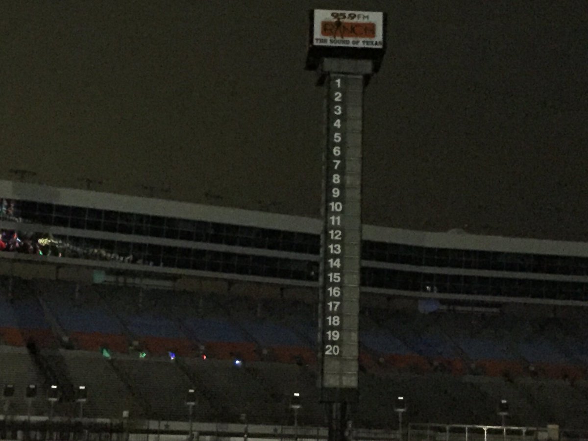 bret_bbrown's tweet photo. On the track https://t.co/7bg0GIIQQM