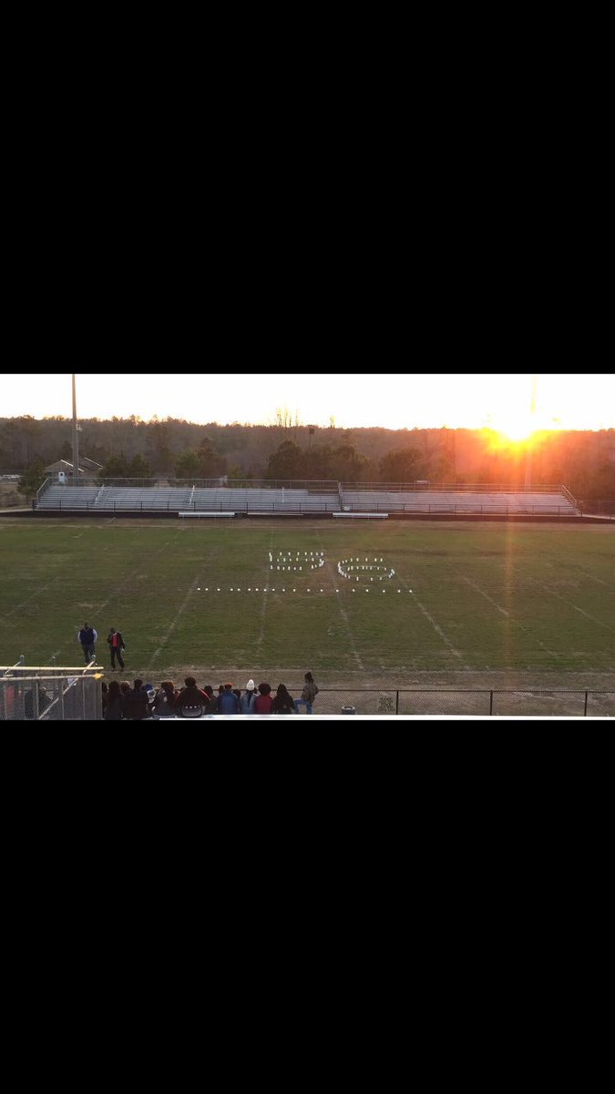 KoolKidLiaa's tweet image. #56 #LLMB 🙏🏽❤️