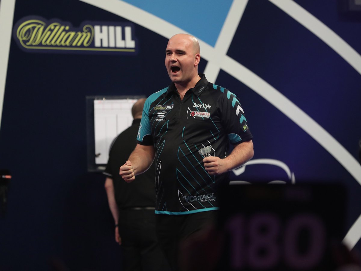 OfficialPDC's tweet photo. ABSOLUTELY INCREDIBLE!!!!!!!

Rob Cross with a 161 checkout to clinch the set and lead 3️⃣ - 2️⃣

THAT WAS STUNNING! https://t.co/6tU3c5Zd9r