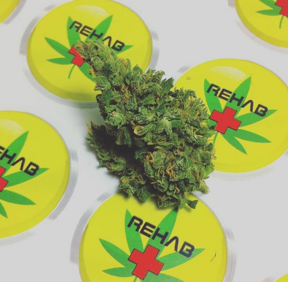 REHABDELIVERY's tweet photo. Tomorrow is Super Sunday : ALL Eighths are 4 grams! Call us today! #cannabis #marijuana #highdesert #victorville #applevalley #adelanto #hesperia #wax #dabbing #rehabdelivery #california #cannabiscommunity #cannabisculture 760-953-9353 https://t.co/1nnVAFh398