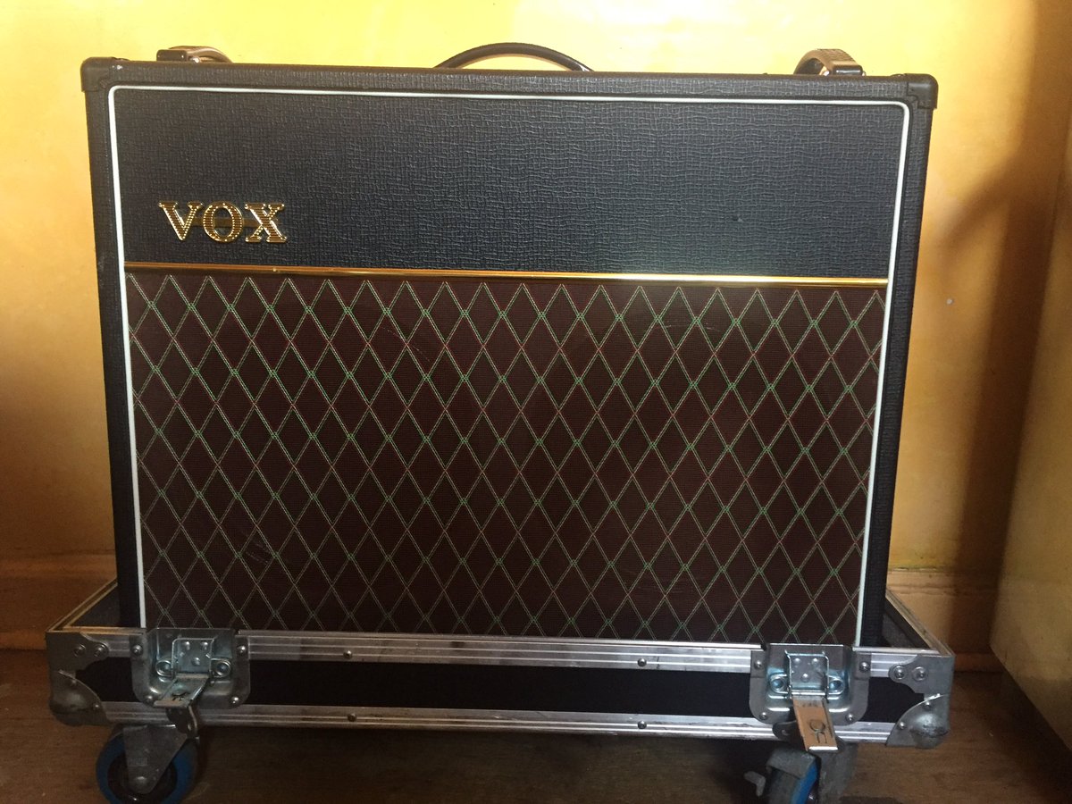 zacharypaterson's tweet photo. Selling my mint Vox AC30C2 &amp; custom road-case. This guy is the dream but it just doesn't see enough use anymore. $1200. DM for info. https://t.co/Ou6kxn5u7S