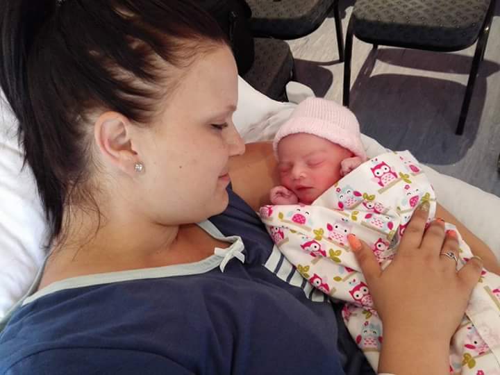 ChannelEverton's tweet photo. The best way to spend summer. Giving birth to your youngest. #BankMySummer @StandardBankZA https://t.co/dhw6P0b25u