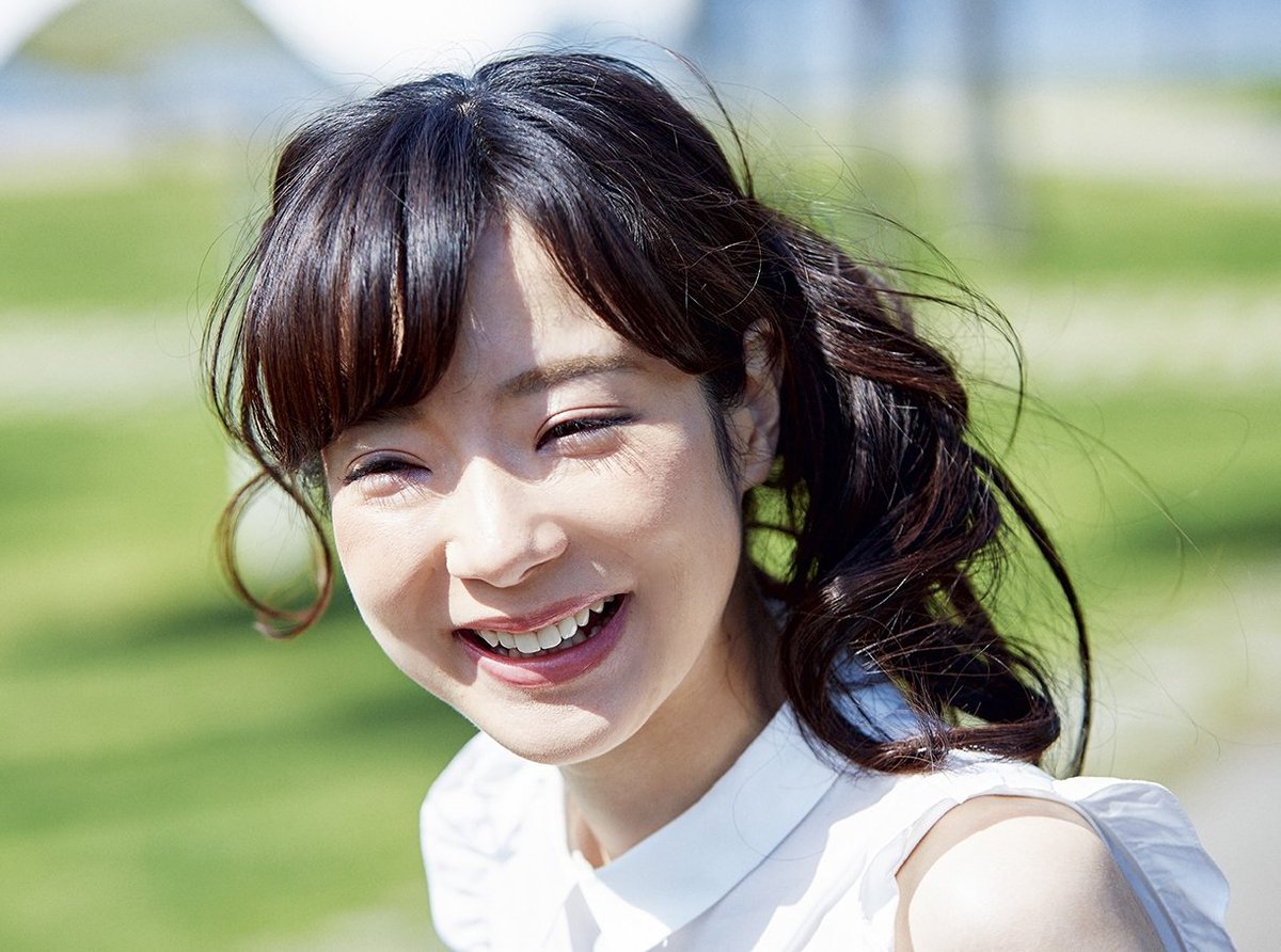 Mika Rika フリー素材アイドル Twitter પર おはよ 17年最終日 笑顔で終わろうねー みんな良い大晦日を フリー素材 肖像権放棄 著作権放棄 商用私用ok 無料素材 私たち無料です Mikarikafree 双子