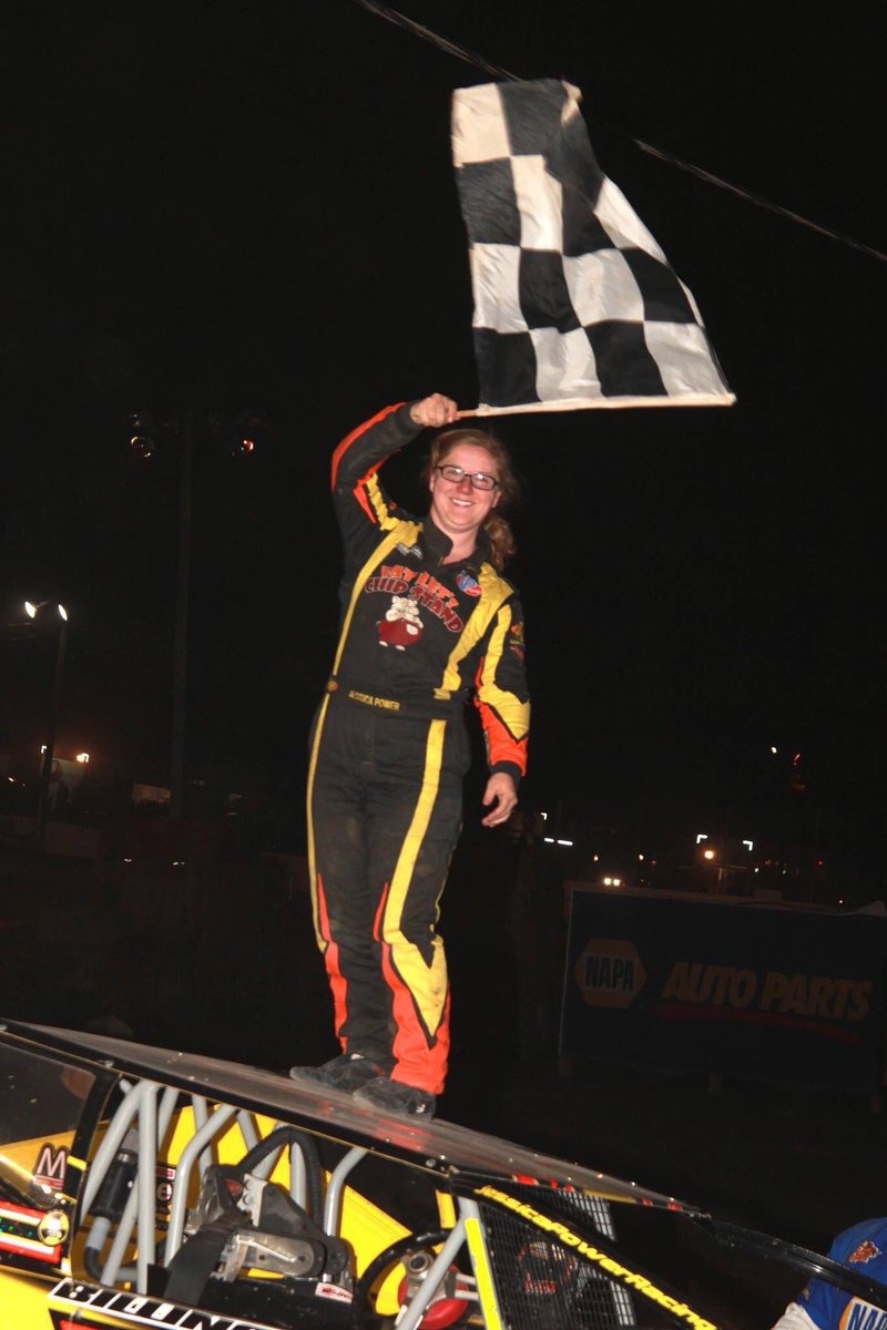 As 2017 comes to an end, I look back on the season and smile. Lots of ups and downs but overall a success! Can’t wait for 2018 :) #SponsorMePFC18 #positivity #newseason