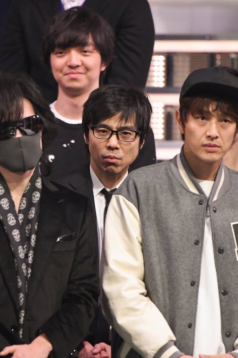 みやじだっちゃね エレ 以外へも心のままに脱線するアカウントで御座る No Twitter 何度も見ても おもしろミヤジ おもしろ だいすきダス V なんならこれで紅白出場でも良いなぁ メガネをかけて自然体の表情の人がマイクを持つとスゴいんです ロック