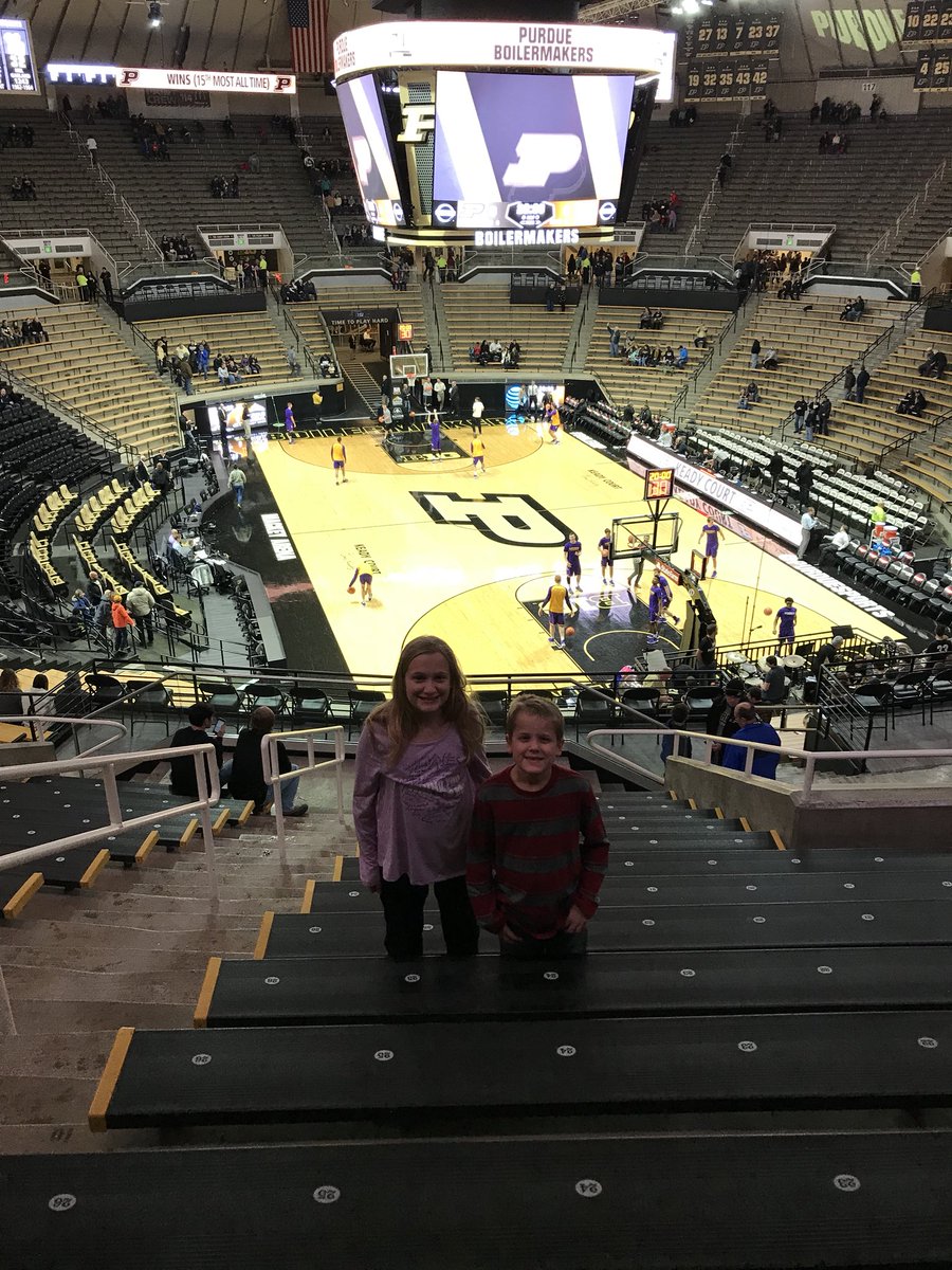 eferg74's tweet photo. #Firstgame #BoilerUp https://t.co/B43QRgXFNy
