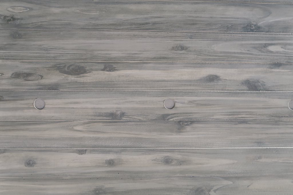 ぬるい素麺 ٹوئٹر پر 友人に教えてもらった 木枠に流して木目調にしているというコンクリートを使った清水建設の柱をまじまじと見ました これは コンクリート