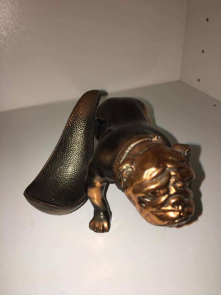 collectibulldog's tweet photo. https://t.co/zEtEwOnTMR
With free PDF and ebook on how I did it and how you can too
#collectibles #collecting #Collector2017 #collectibulldogs #hobby #venture #startups https://t.co/C2Tb5REtpq