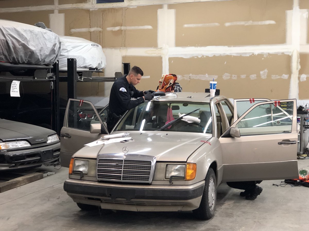 PascoPoliceDept's tweet image. Officer Frantz decided to take advantage of no calls by executing a search warrant on the car from the DUI and Assault arrest at Walmart earlier this week. #drugsarebadmmkay #dontdriveimpared #pascoproblems #officerfrantz