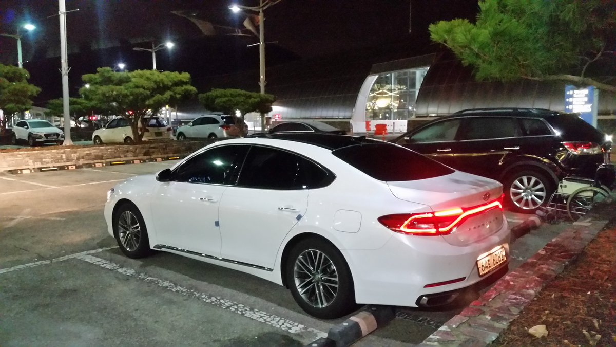 RENTCAR24H's tweet photo. #인천공항렌트카가격
#인천공항렌트카가격비교
어디 ???~♡ 역시 왕실장
#인천공항렌터카 고민 타파~!!!
☎ 010 5029 8000
카톡~ 24RENTCAR
위쳇~ RENTCAR24
#인천공항렌트카싼곳
#인천공항렌터카추천
#인천공항렌트카
#왕실장 https://t.co/sC8MhIEM3U