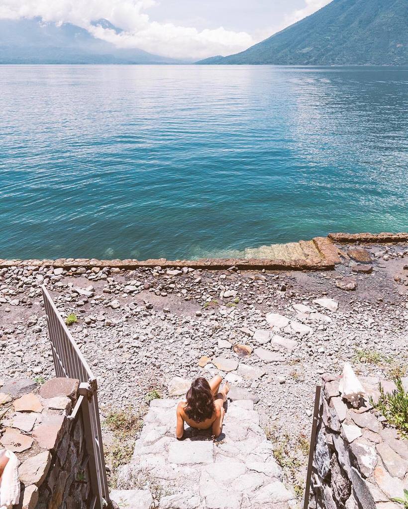 ProjectMurray's tweet photo. Dreaming of our backyard and swimming pool over the summer. 💙
.
.
.
#projectmurray #lakeatitlan #guatemala #lake #lakelife #vacationmode #sonyimages #sonyalphaclub #a7rii #travelphotography #worldtravelpics #mytinyatlas #travellife #travelblogger #tr… https://t.co/kuNrije2ge https://t.co/qBiGjaUbpW