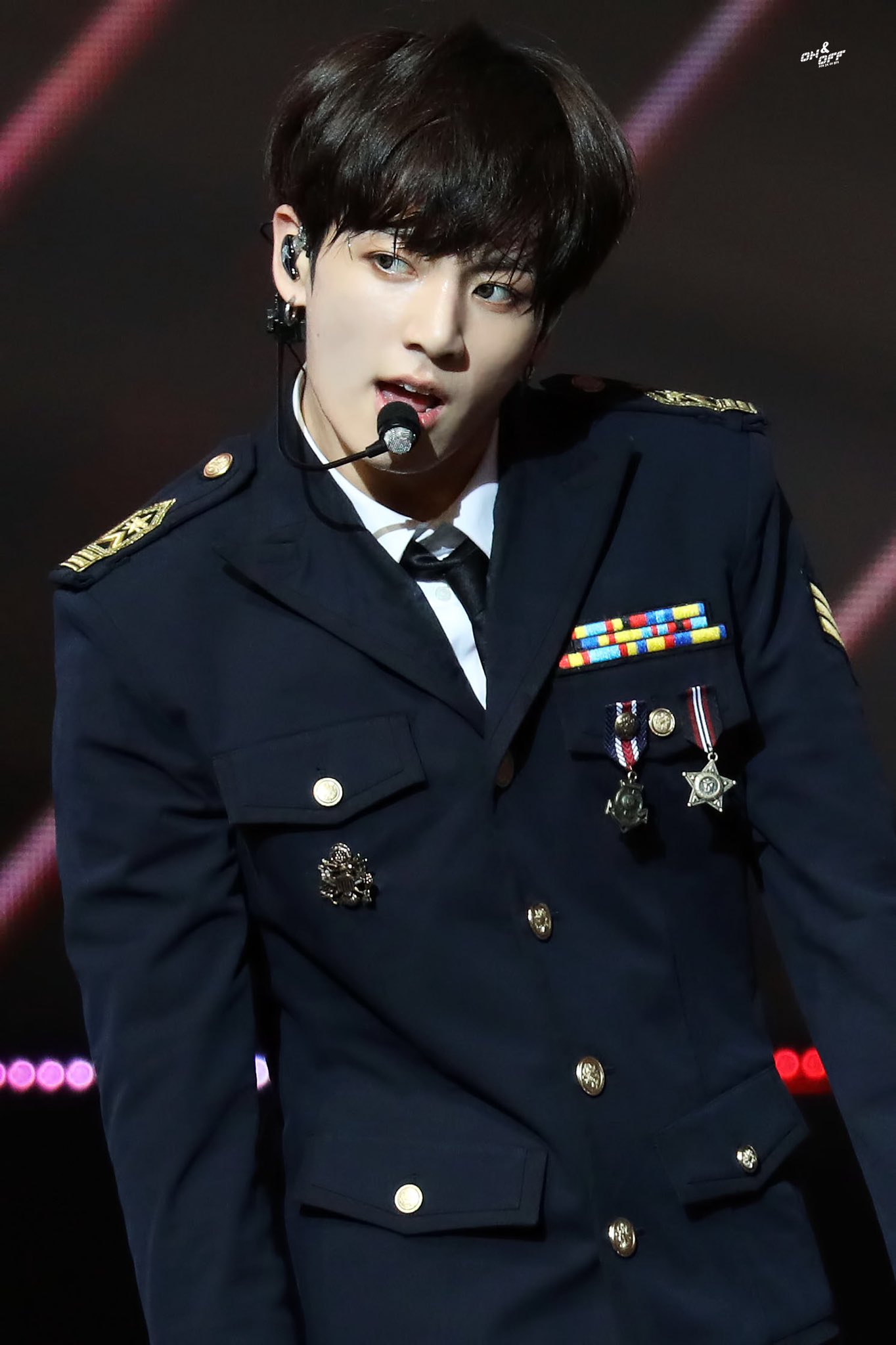 DSWELXPVoAA2e3P.jpg:orig