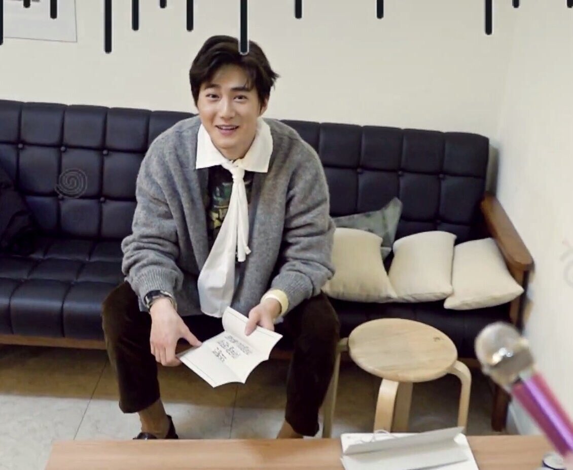 eden_itsss's tweet photo. 당황한 엑소 이렇게 귀여울 줄이야 https://t.co/zpoNUZeqIx