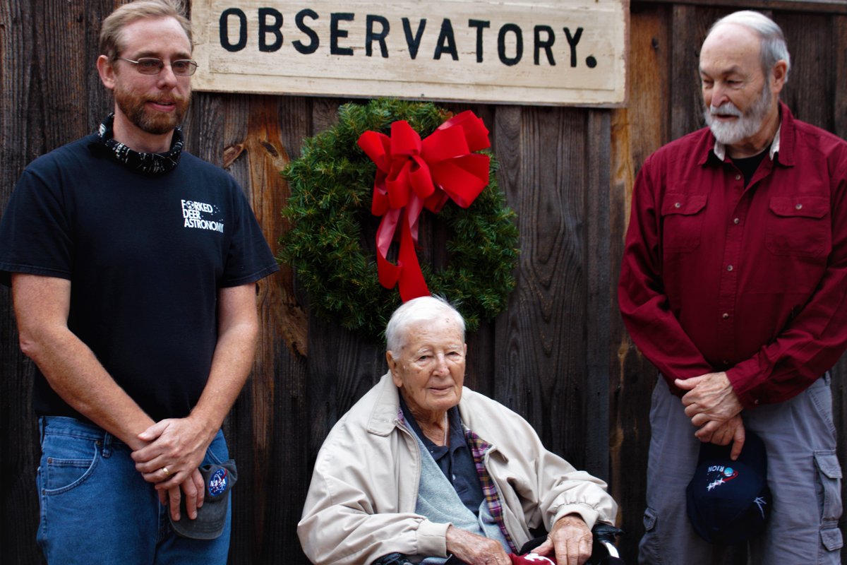 louiselenz93241's tweet photo. 102 YEAR OLD, ROY MAY, SHEFFIELD, AL. VISITS THE LAGRANGE COLLEGE SITE'S OBSERVATORY DURING CHRISTMAS IN THE COUNTRY 2017. Roy was instrumental during the early 1960's in establishing the Observatory at the College Site.  Pictured on left of Roy is Eric Geater. 🙂 https://t.co/sT9WYFQwpK