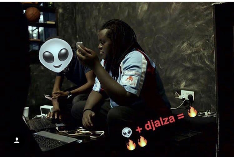 The_CEE_'s tweet photo. These Djs be on some other ish @DJWil69 @CaptainWabz @deejay_alza &amp; #djvirtual are crazy and not afraid to play out of the ordinary music and trust me it’s mental . From Trap to rock to Bongo 🔥🔥🔥🔥🤘🏾👽. 2018 Ain’t ready fams. https://t.co/v8q2vQGnvJ