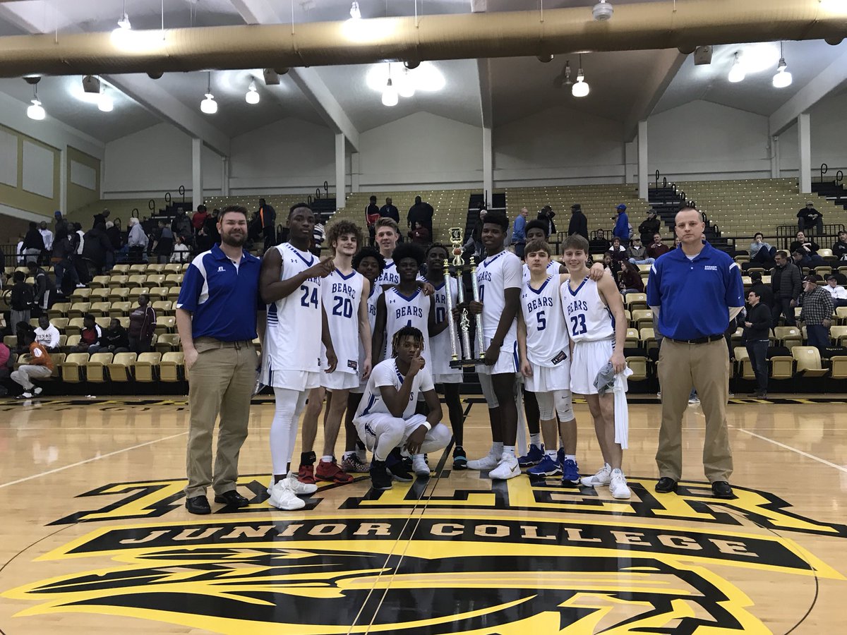 Bear Basketball Head Coach Jason Porostovsky tweet media