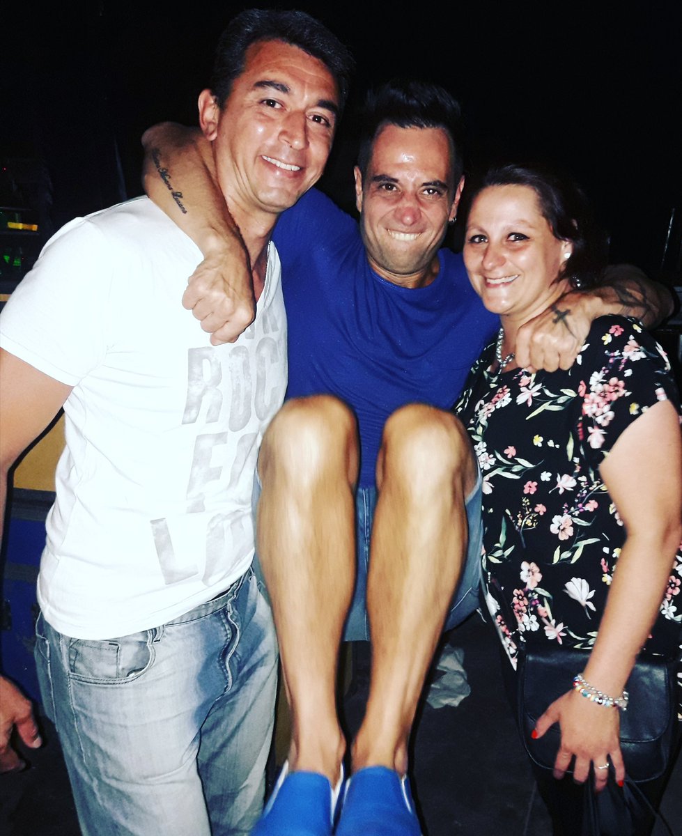 soleramiirez's tweet photo. @rioquez gracias x tan linda noche,  x tu tiempo y cariño... Sabes de cuan importante sos para mi,  te Adoro Lis!  #MiIdolo #MiAmor https://t.co/k1HPQnQpBg