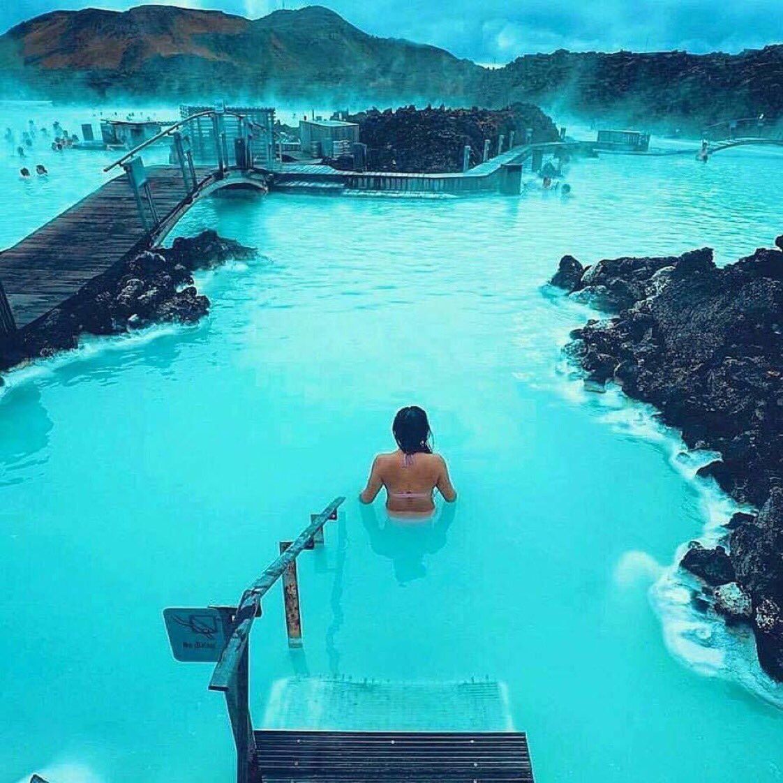 World's tweet photo. The amazing blue lagoon in Iceland. https://t.co/sUiuo1i7a2