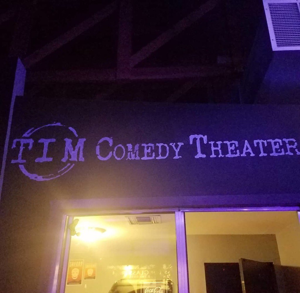 FoxInABoxTucson's tweet photo. #SmallBusinessSaturday with @tucsonimprov! We saw two hilarious shows tonight!
#improv #nickelback #gameshowshow #localbusiness https://t.co/hWAiU9YAMV