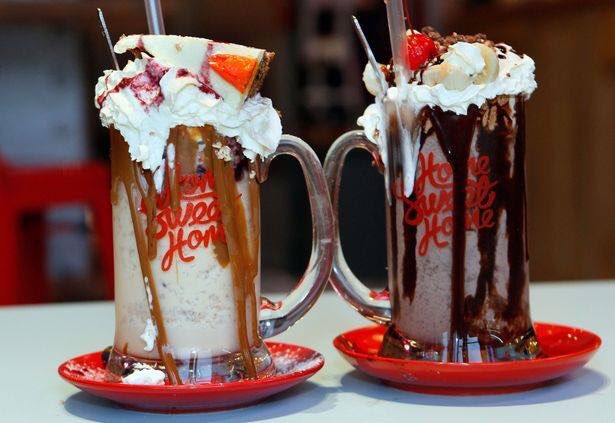 HomeSweetNQ's tweet photo. It's time to eat yourself out of 2017 and drink yourself into 2018. Good times await!
#NewYearsEve #milkshakegoals #HappyNewYear #homesweethomeuk #SundayBrunch https://t.co/z33OA0r3KO