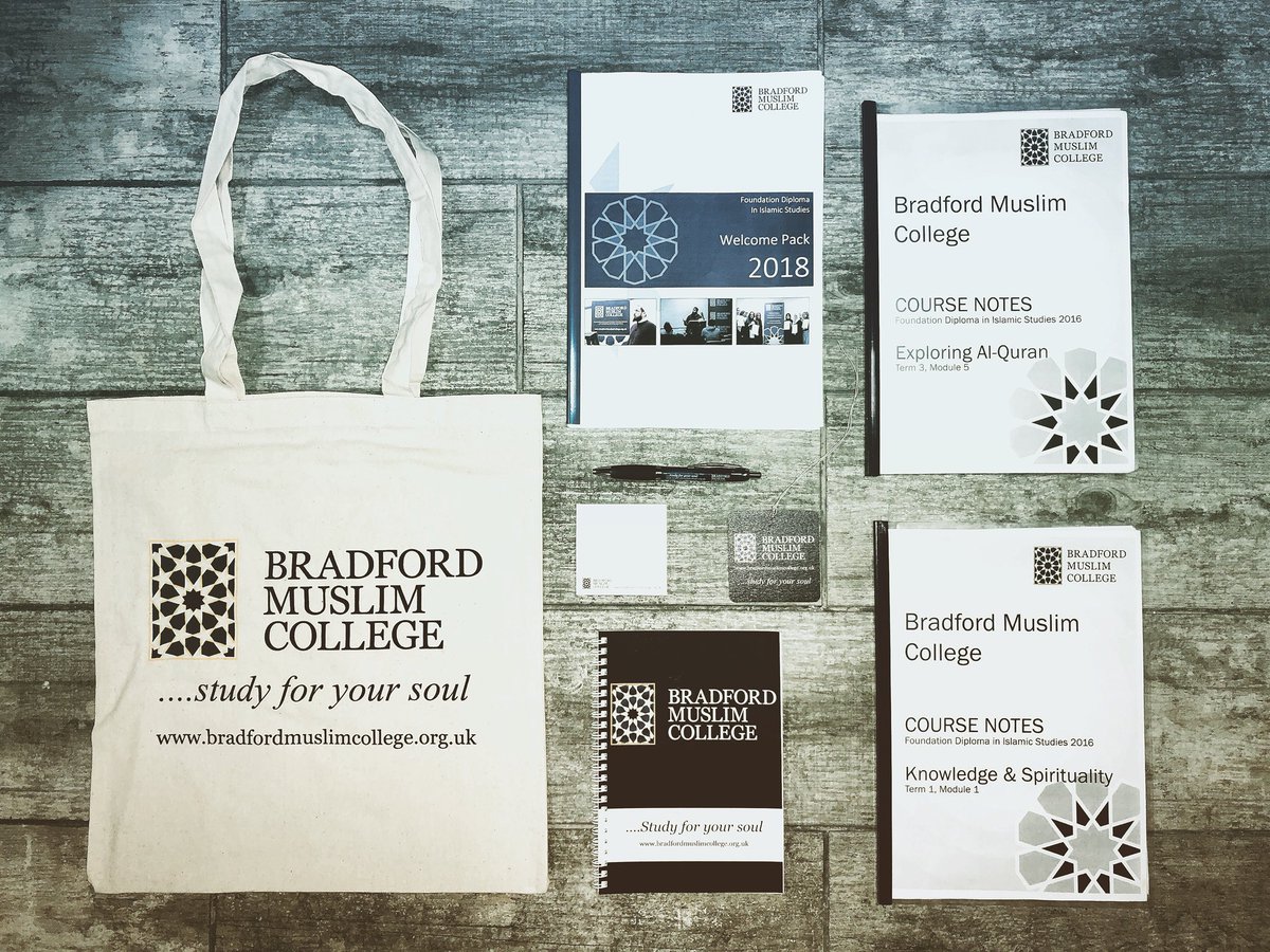 BradMusCollege's tweet photo. The welcome pack isn’t a sign of acceptance from us, rather it is a sign of acceptance from Allah! Because the angels lower their wings for the seeker of knowledge and the inhabitants of heaven and earth seek forgiveness for Him or Her!
So come, join us, #StudyForYourSoul https://t.co/h5qXYf4d5O