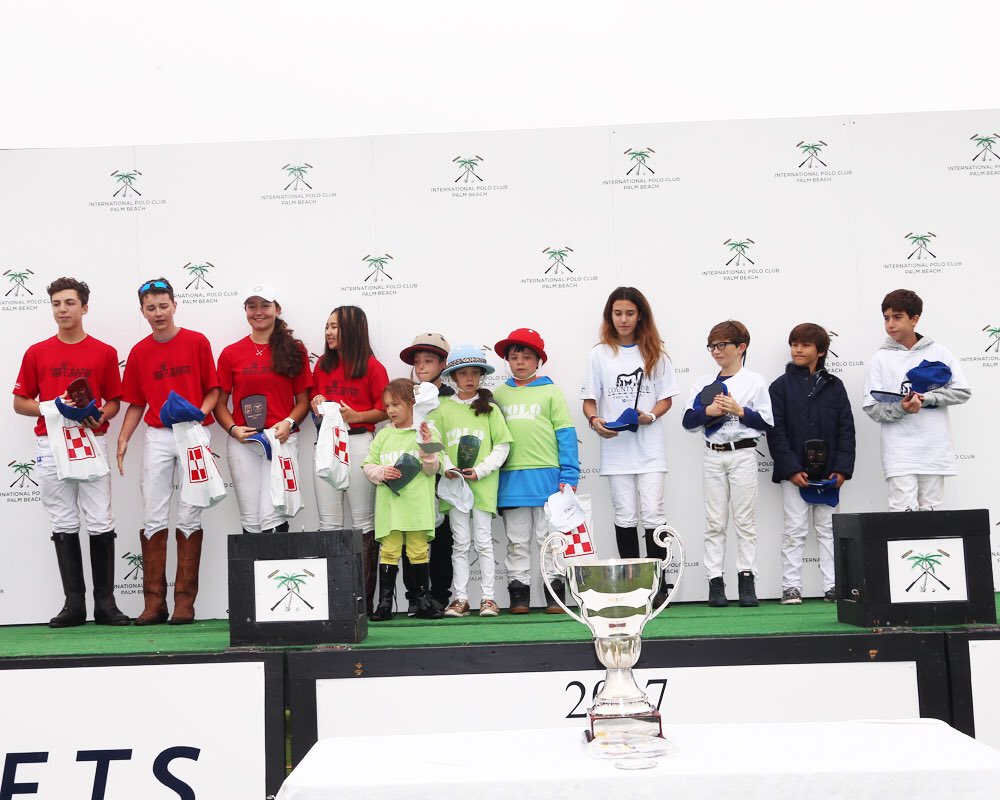polotraining's tweet image. 2017 Major Collin Memorial Winners: Red Barn: Ava-Rose Hinkson, Saralyn Painter, Nick DiValentino and Jack Whitman.
MVP: Nick DiValentino
Sportsmanship: Mikey Flynn
Best Playing Pony: Pablo ridden by Finn Secunda #polo #kidspolo
