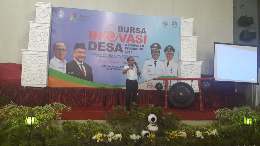 EEndra09's tweet photo. BID Kab Ponorogo bersama Bpk @anwsanusi 
#GerakanInovasiDesa #TPPIJambi 
@EkoSandjojo 
@taufikmadjid71 
@fachrilabalado https://t.co/Yz2S2cT9zF