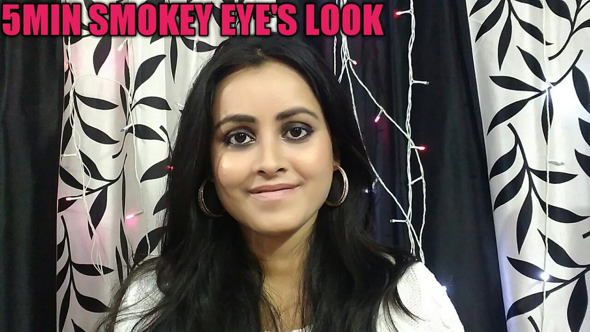 AakankshaSahay's tweet photo. NEW YEAR EVE MAKEUP LOOK/5 Min Smokey Eyes Look /Happy yours https://t.co/RbW2TO31nu via @YouTube
@YouTubeSpaceMum @YTCreators @YouTubeIndia #YouTube  #youtubeindia #indianyoutubers #GirlsNightOut #makeuplover #makeuplook #smokeyeye #NewYear2018 #partytime #beautyblogger #night https://t.co/JZ8U1qTFKR