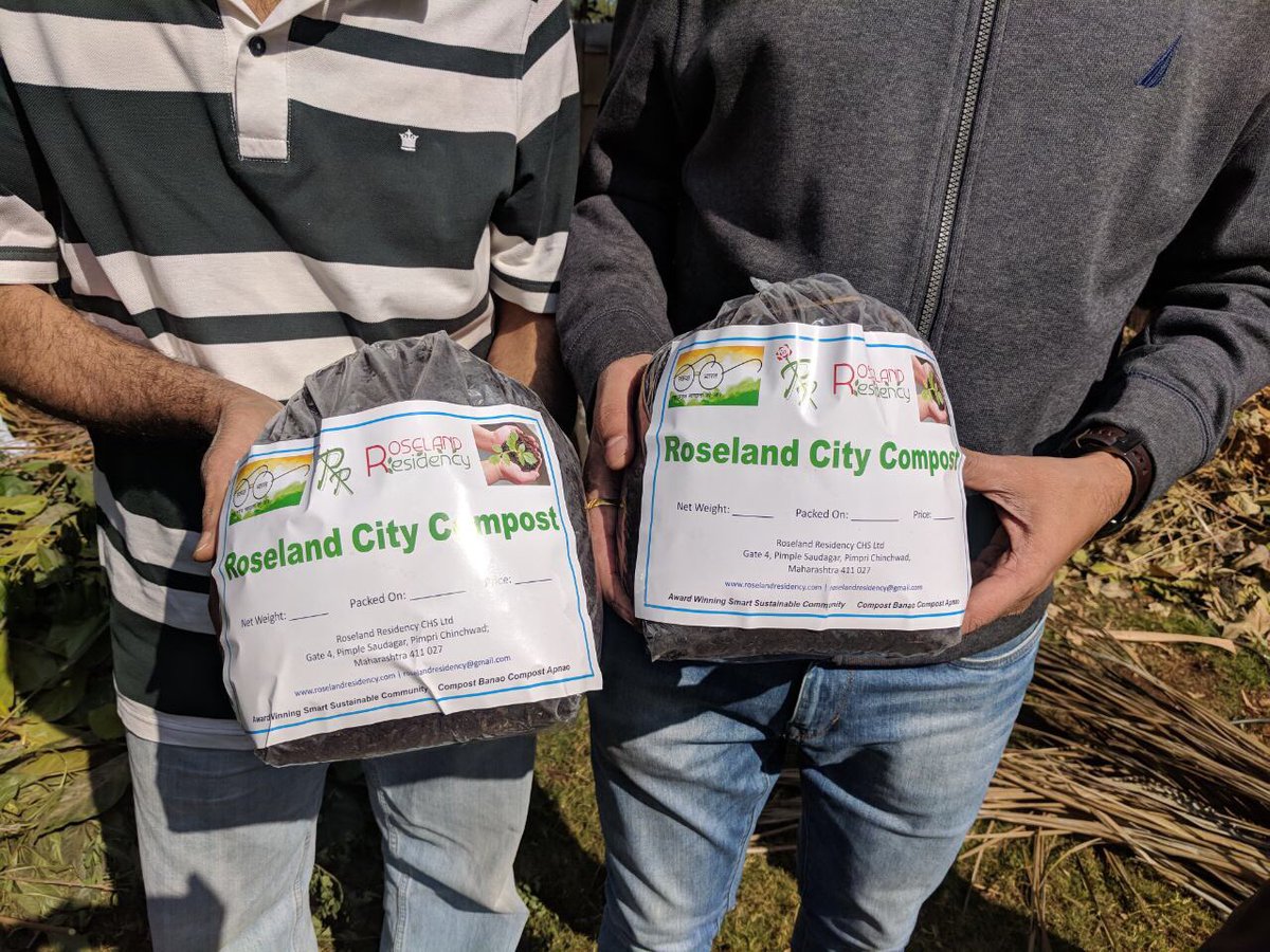 swachhpsa's tweet photo. Roseland Residency society on their way to #zerowaste society. waste to wealth. #compost #sustainability #SmartCity #SwachhBharat @Compostwali @nanasahebkate @Shatrughnakate @HardeepSPuri @swachhindia @SwachhBharatGov @parisarpune @SafeFoodPune @narendramodi @SaahasZeroWaste https://t.co/dXHe0KGmJt