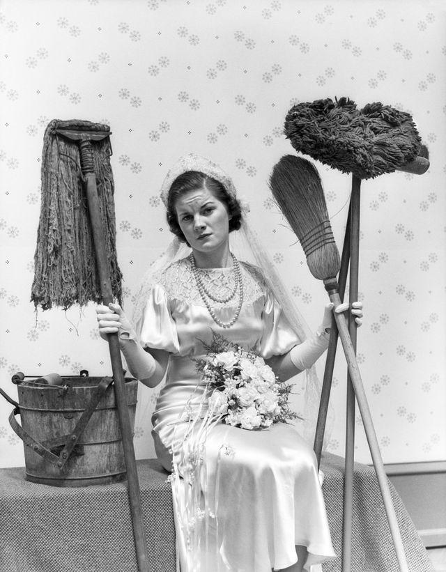 urban_bosatsu's tweet image. 18 février 1938: suppression de la loi obligeant les femmes à obéir à leur mari limportant.fr/infos-selectio… #INFOS2017