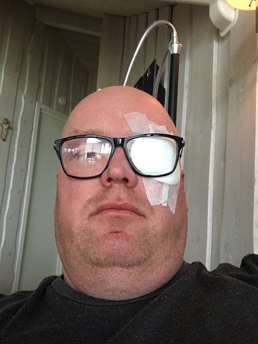 svbgdk's tweet photo. #godtnytaar  pas på jer selv https://t.co/dtWIQWXSNk