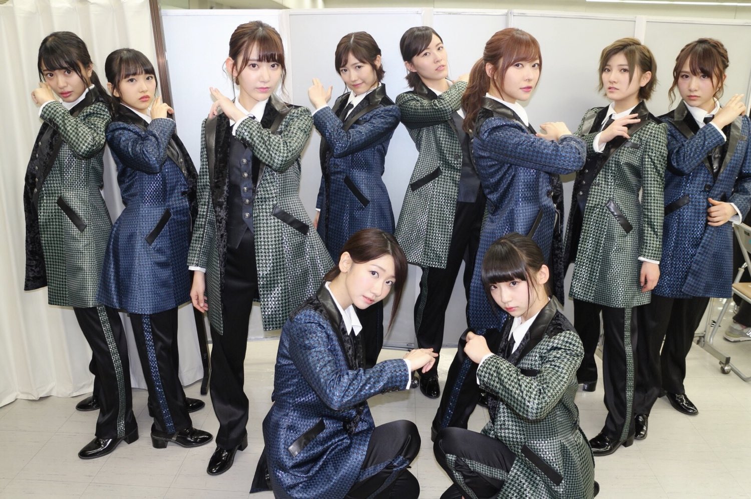 指原 莉乃 Akb男装です 紅白 指原 莉乃 Akb男装です 紅白