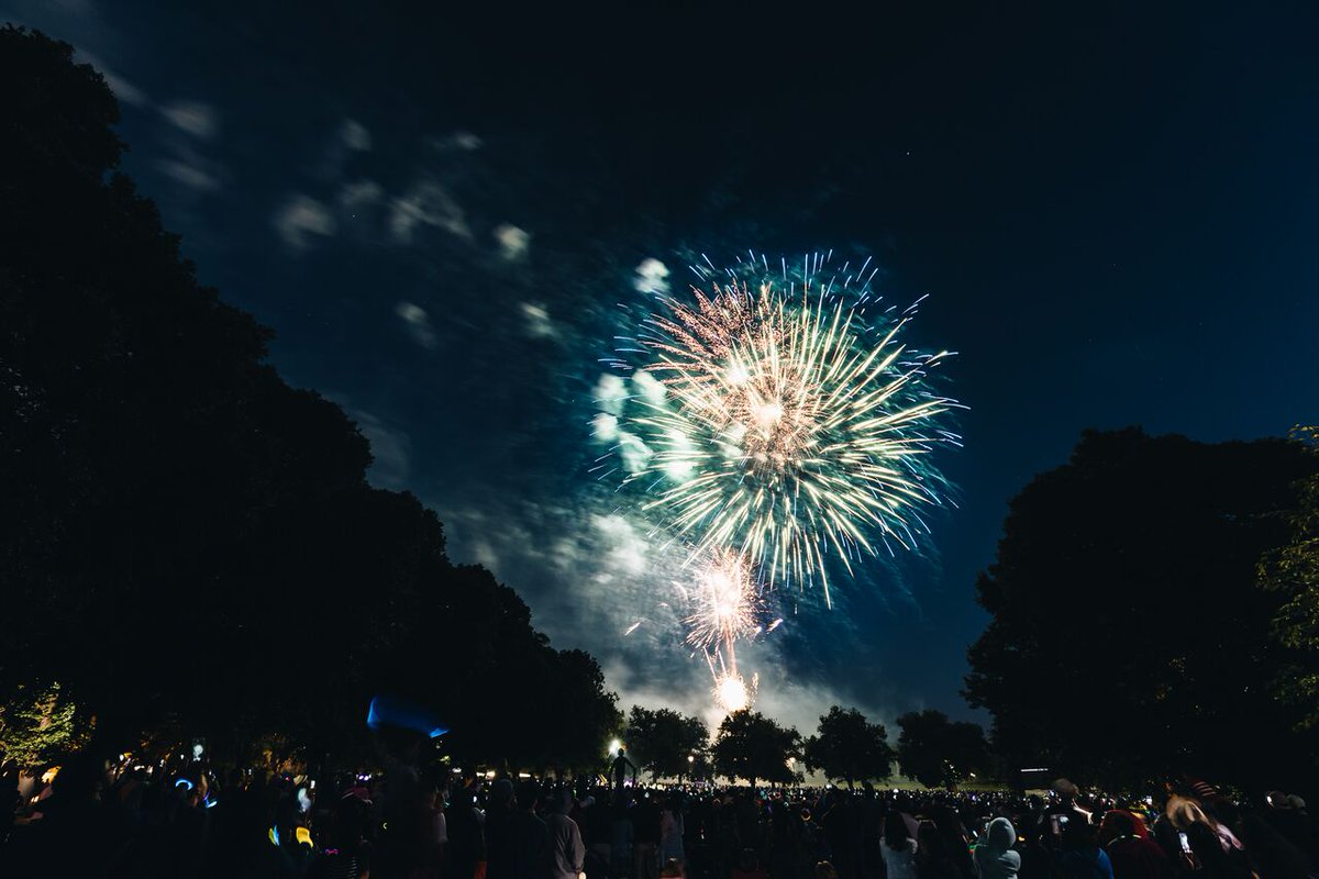 NYE Melbourne tweet media