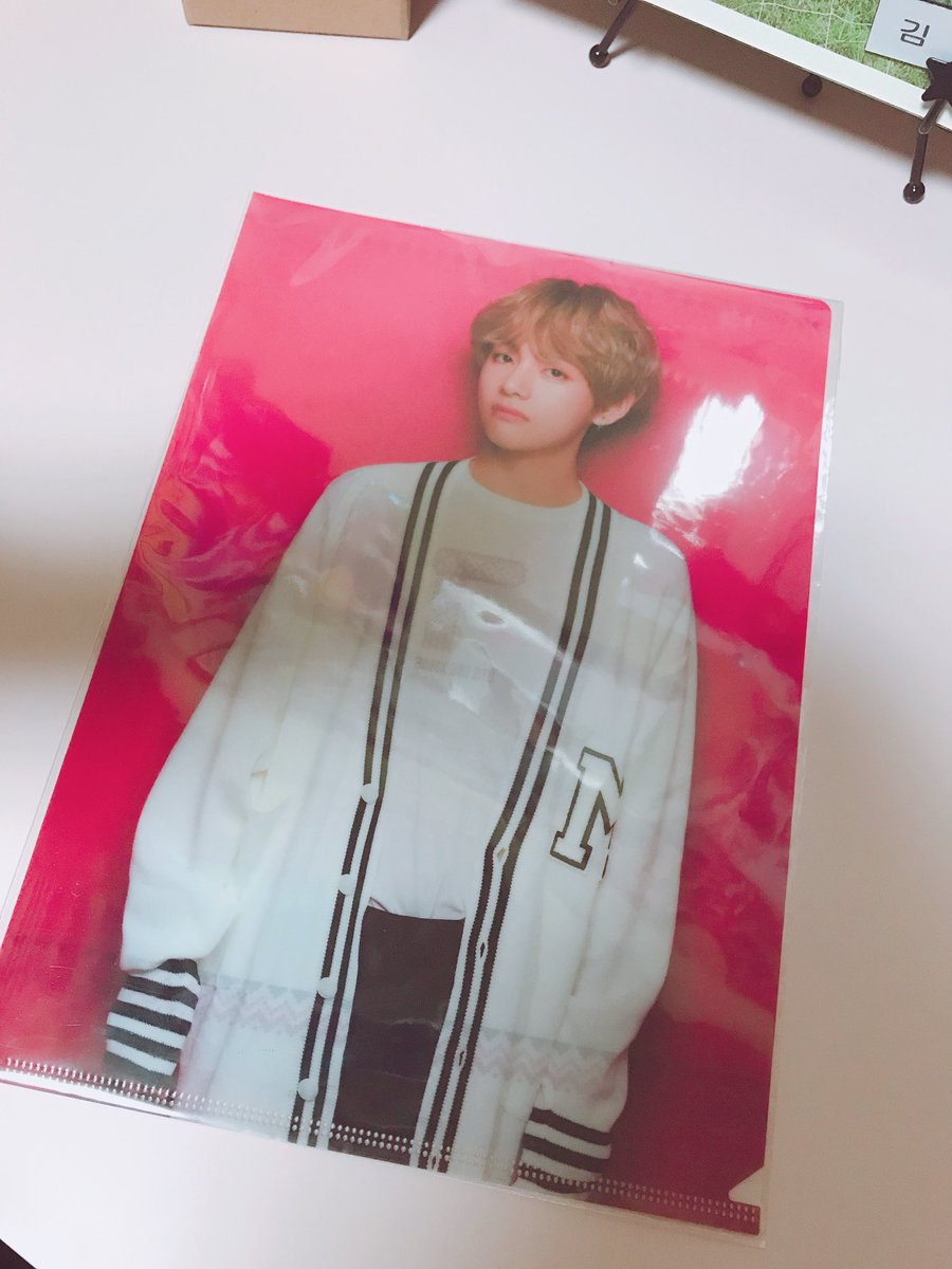 1230thyu's tweet photo. これ、2枚買ったけどなんか使わんw
やけんソンムル出す～

*フォロー&amp;RT

*出来れば持って無い人
持っててもいいです。

*期限は気分で決めるw

みんなこれ、固定にするけん！
どんどん参加してね😌 https://t.co/YtzPV94Trp