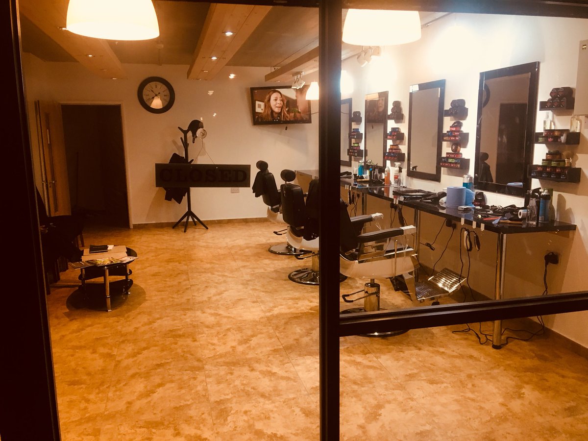 Bay Barbers tweet media