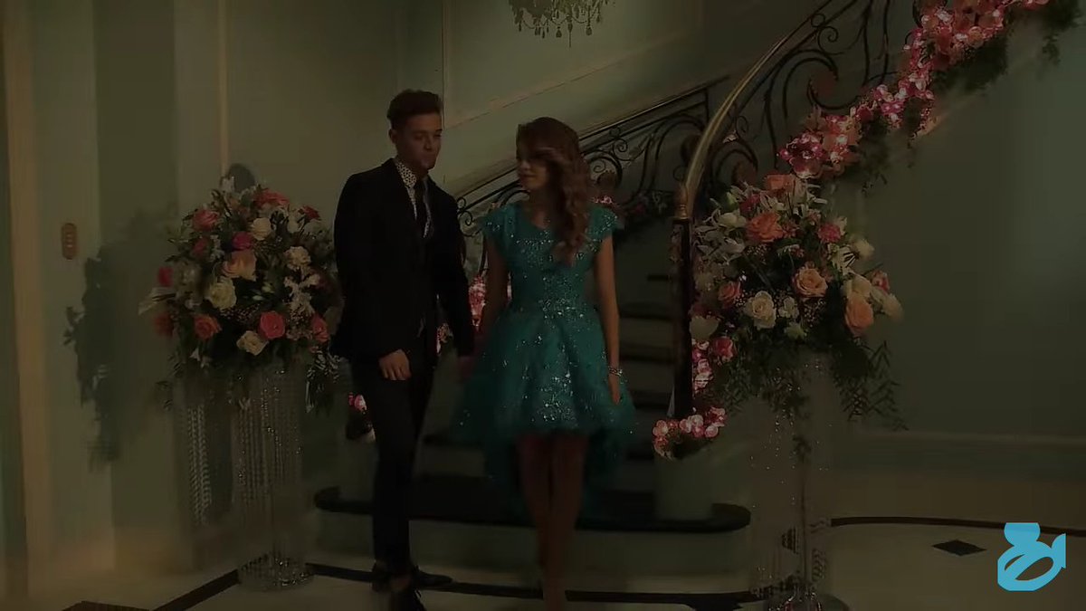 rebxldnight's tweet photo. @handsomcnick ¡ATENCIÓN! Se busca:

—Ruggero pasquareli. 
—Pará OTP con karol. 
—Qué sea activó. 
—Qué este dispuesto a pasar mucho tiempo con ella. 
—La señorita @karclsevilla lo estará esperando. 

Los Rt son agradecidos. https://t.co/U6JZWaZ6nd