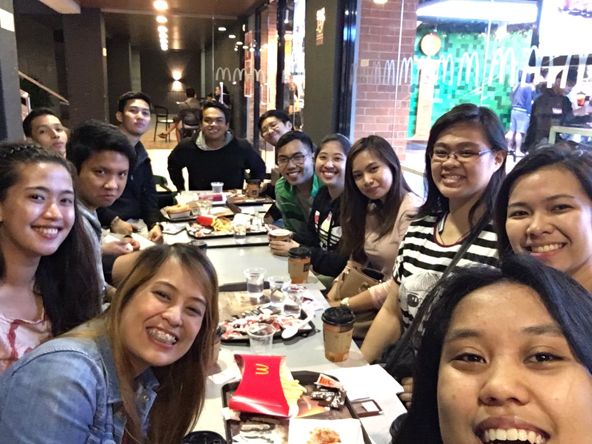 ArmadaHarold's tweet photo. My New Years Eve 💕 Thank you Lord! https://t.co/BJiwPR89Fn